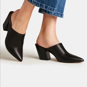Never worn Dolce Vita Angela mules in black leather. Size 6.5.